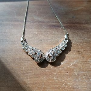 Avon | Goldtone Rhinestone Angel Wings Necklace